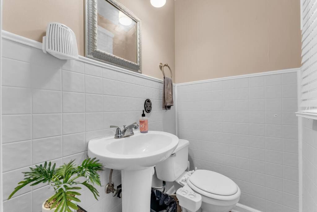Central Falls Hideaway Cuyahoga Falls Esterno foto